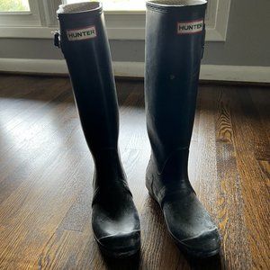 7 Mens/8 Women’s Hunter Boots